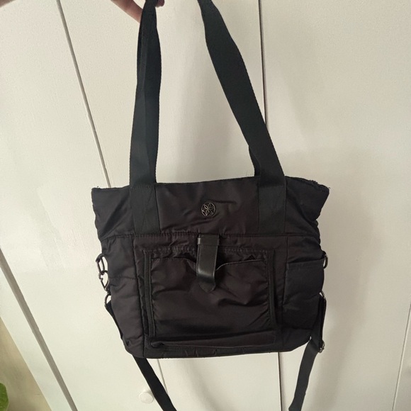 GAIAM Black Tote Bag with White Yoga Mat Holder - Picture 5 of 7